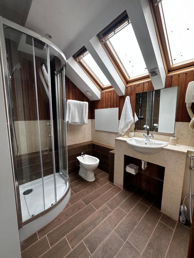 Studio Flat In The Heart Of Hampstead, Лондон Екстериор снимка